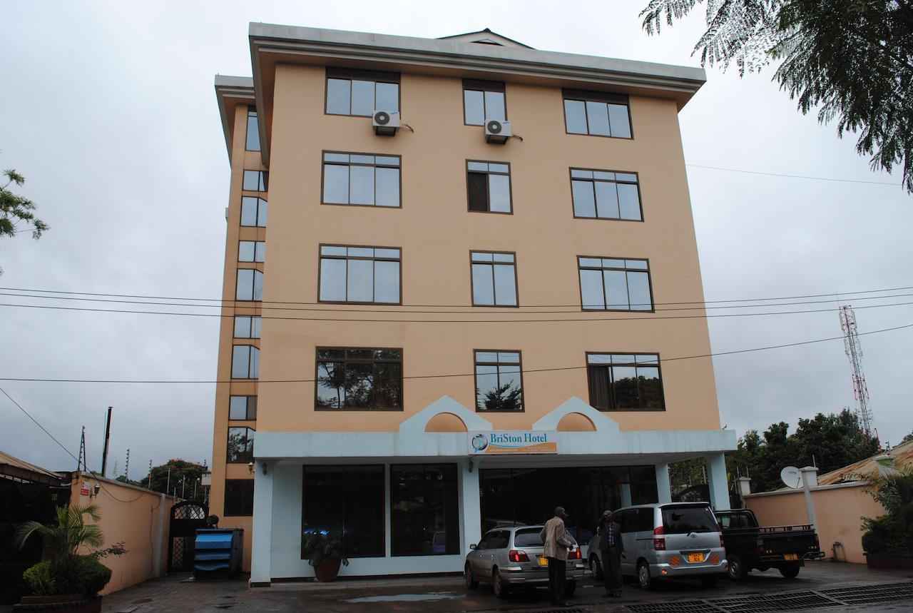 Briston Hotel Arusha Esterno foto